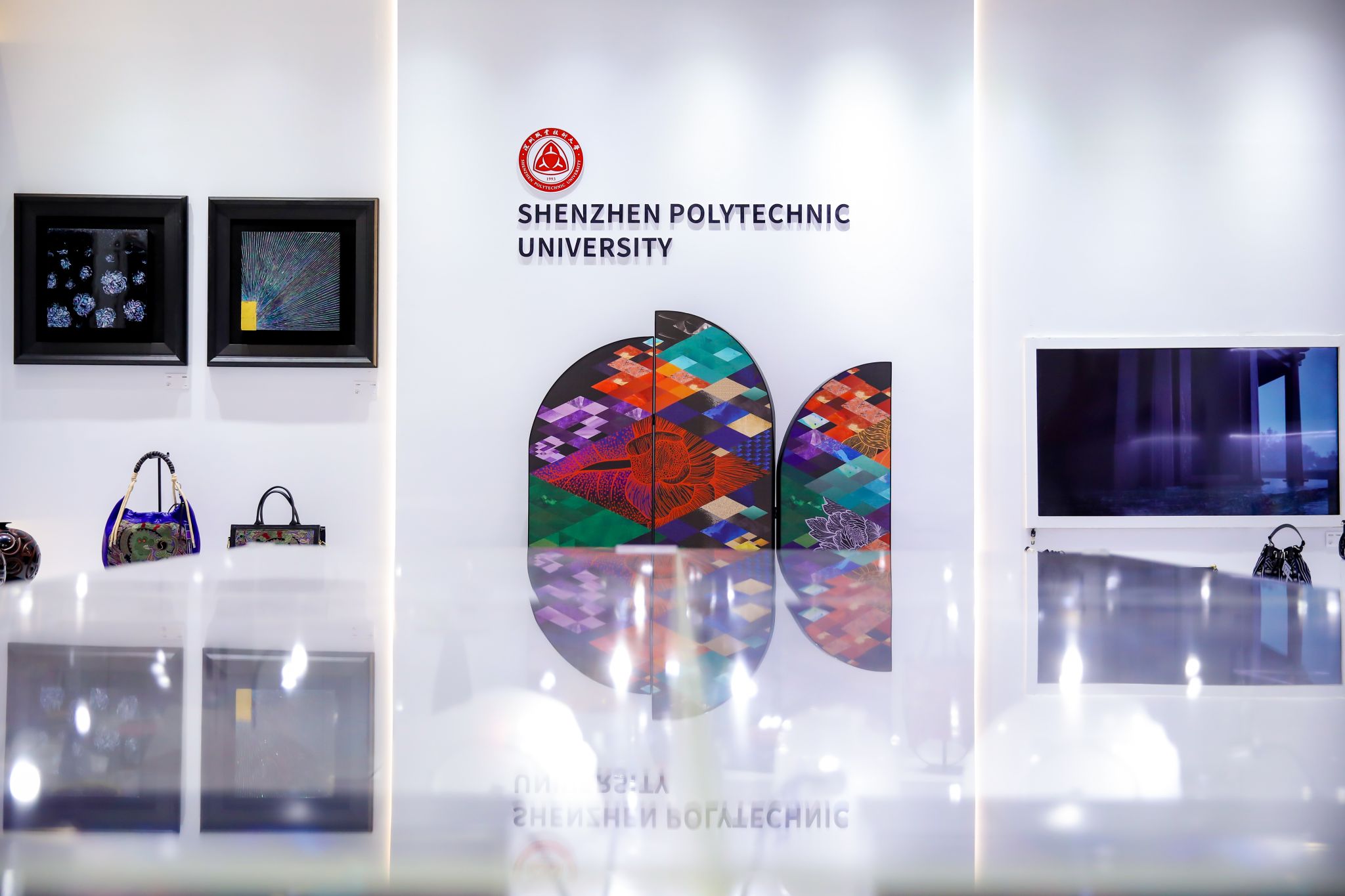 B571F79DC28A6AEDFA898174E4F_18D752C1_34686 B571F79DC28A6AEDFA898174E4F_18D752C1_34686