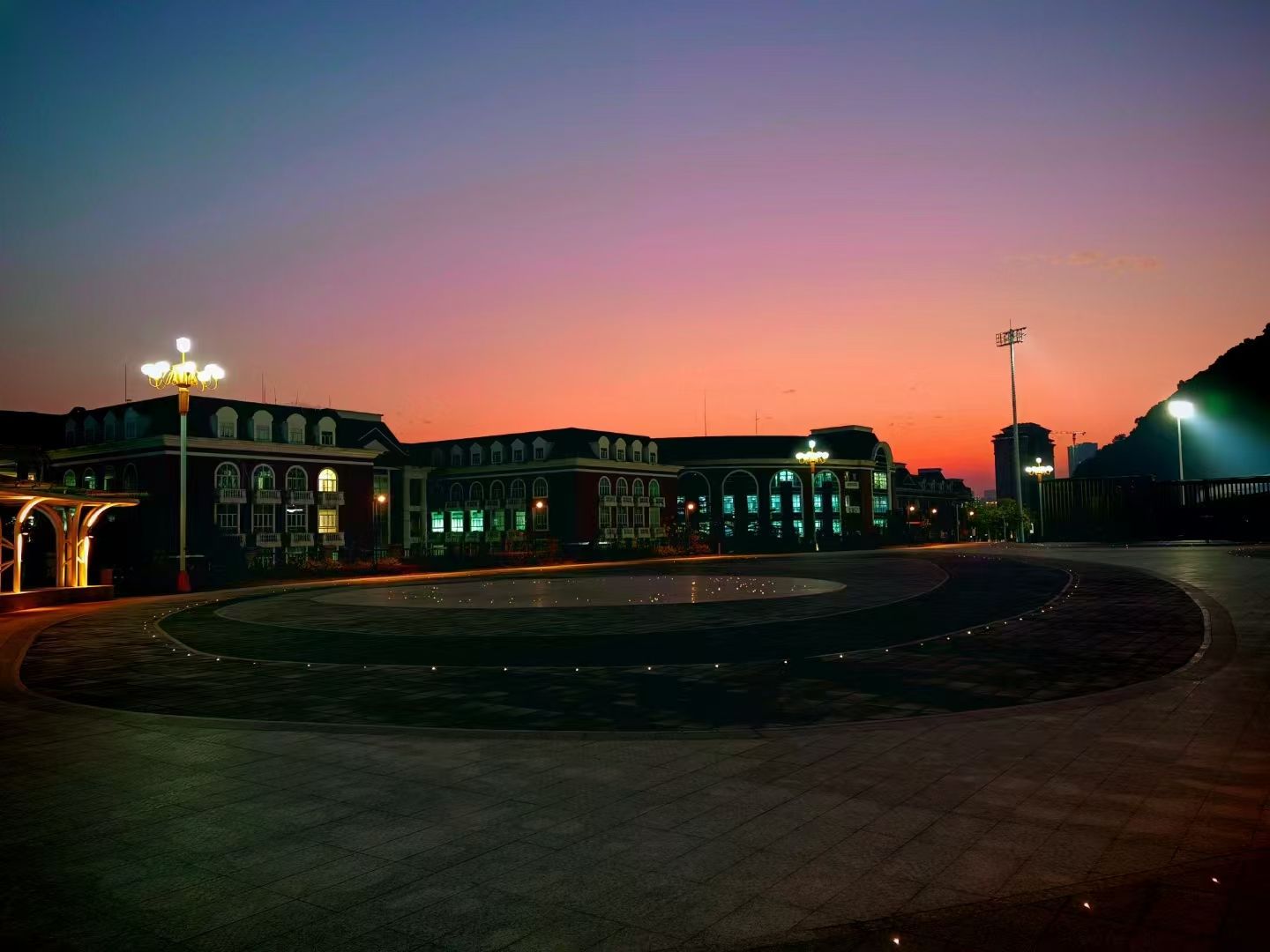 71F13B30D6814737BB01D360F2A_9AC14220_215BB 71F13B30D6814737BB01D360F2A_9AC14220_215BB